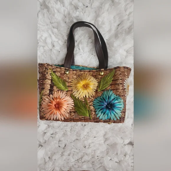Vintage,a piece of art straw bag - Picture 2 of 7